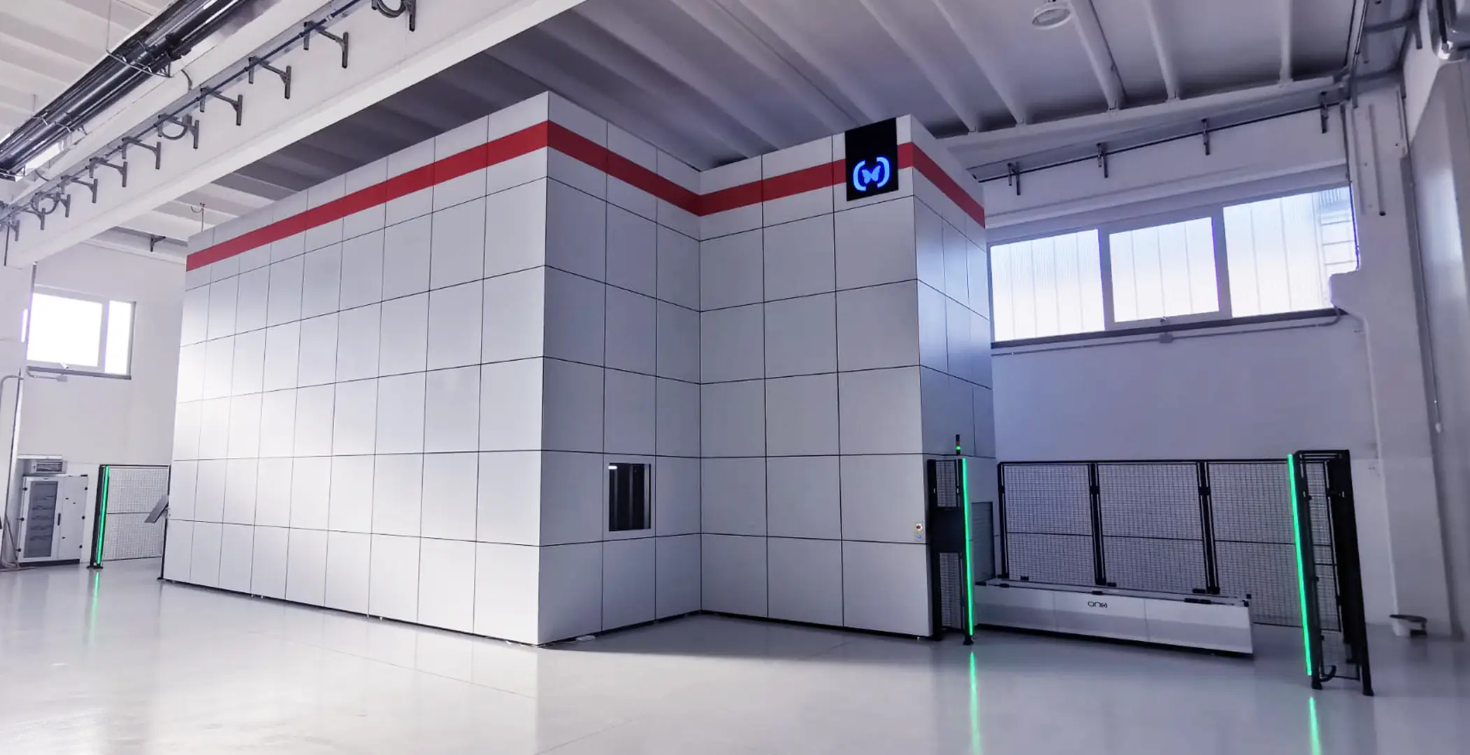 Magazzino modulare ONO presso Fromm Italiana - riduzione tempi di movimentazione e automazione completa